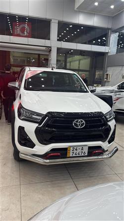 تويوتا هايلوكس